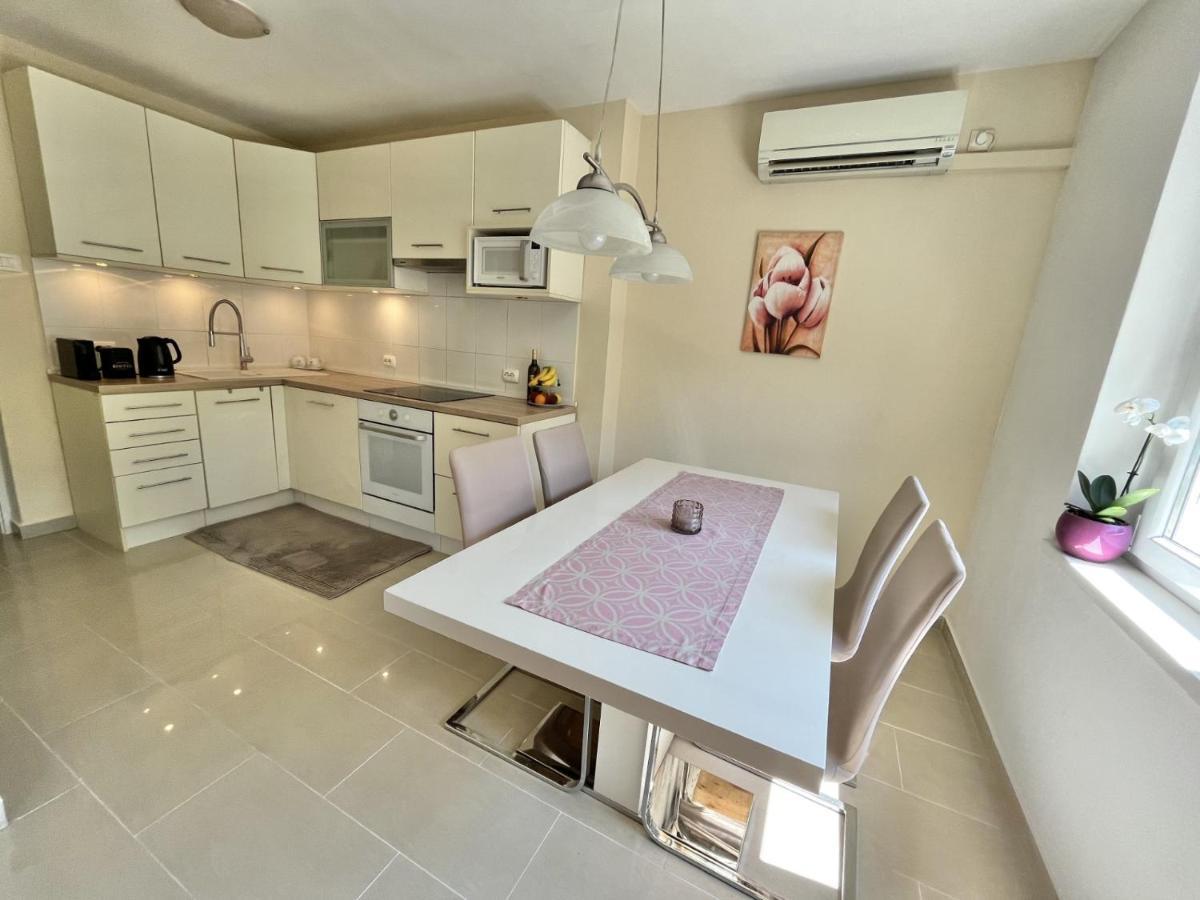 Luxury Apartment Lolipop Сплит Экстерьер фото